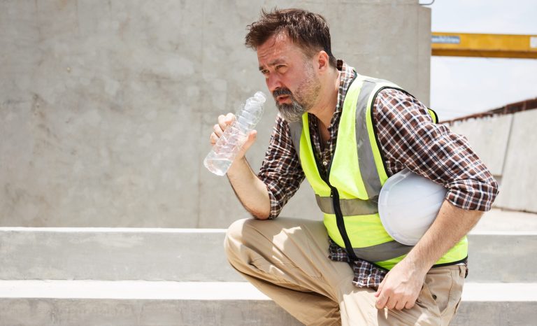 Dangerous,From,Heat,Wave,During,Working,Outside,The,Building.,Caucasian